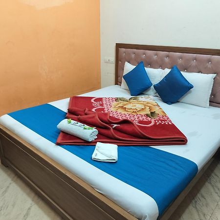 Hotel Holiday Inn Paradise Chandīgarh 外观 照片