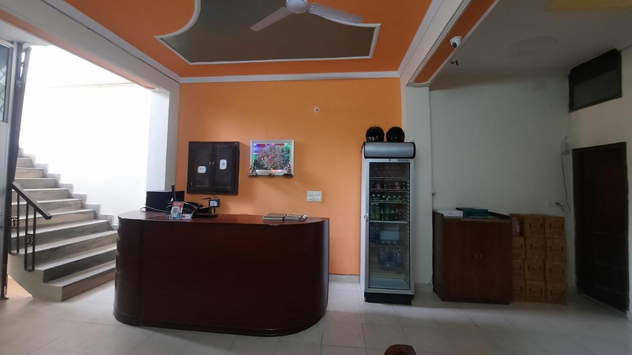 Hotel Holiday Inn Paradise Chandīgarh 外观 照片