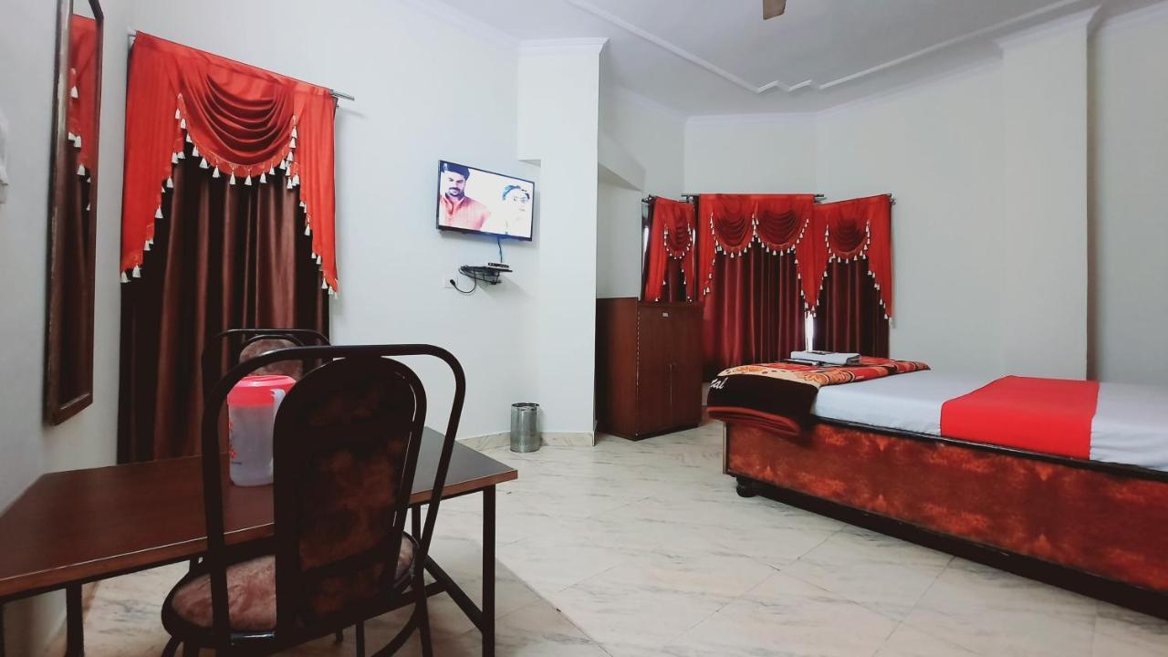 Hotel Holiday Inn Paradise Chandīgarh 外观 照片