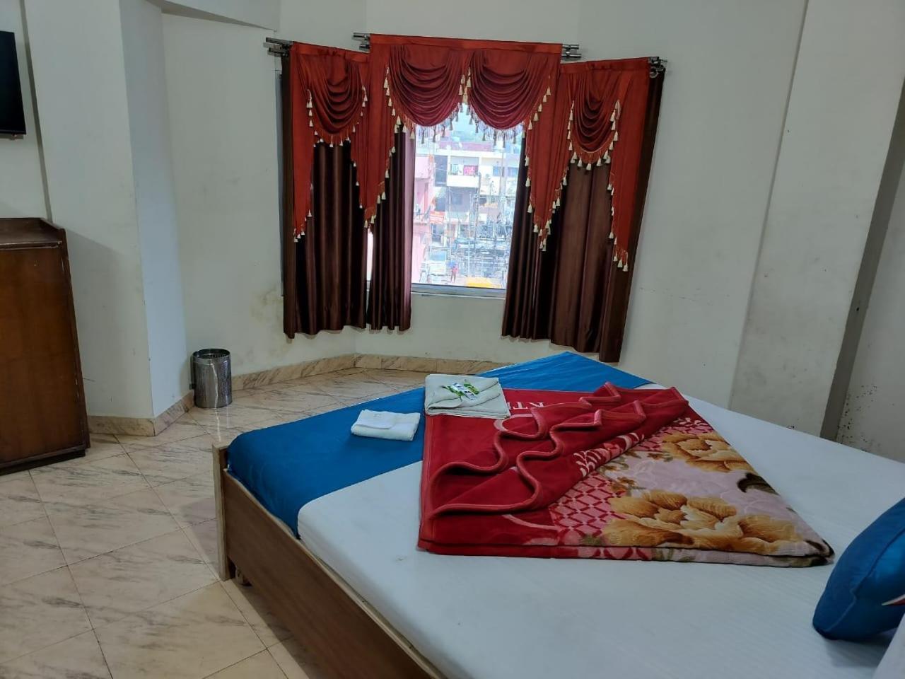 Hotel Holiday Inn Paradise Chandīgarh 外观 照片