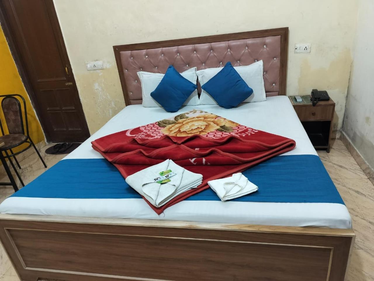Hotel Holiday Inn Paradise Chandīgarh 外观 照片